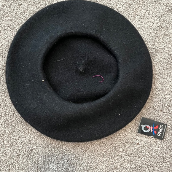 Paris wool beret new with tags - Picture 4 of 7